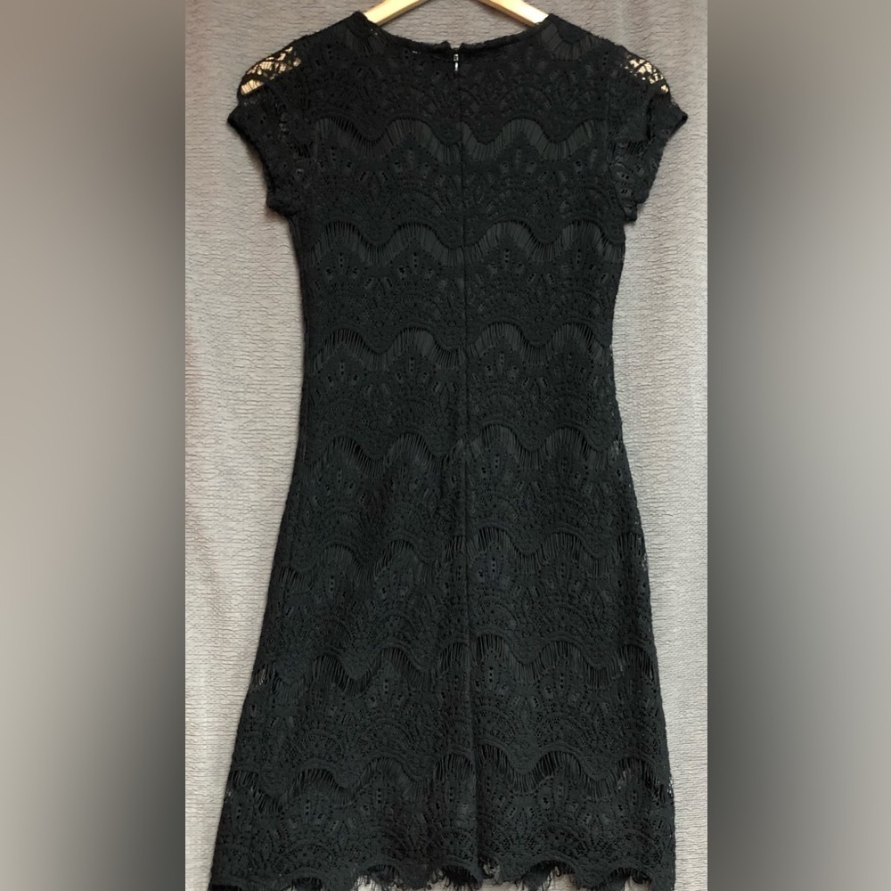 Stella luce size small black dress with crochet lace overlay black lining